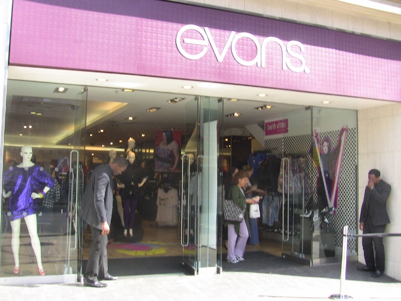 Evans mulls high street return