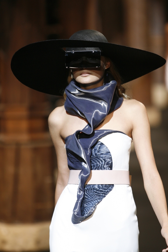 スカート hussein chalayan Hussein-Chalayan-blue-circular