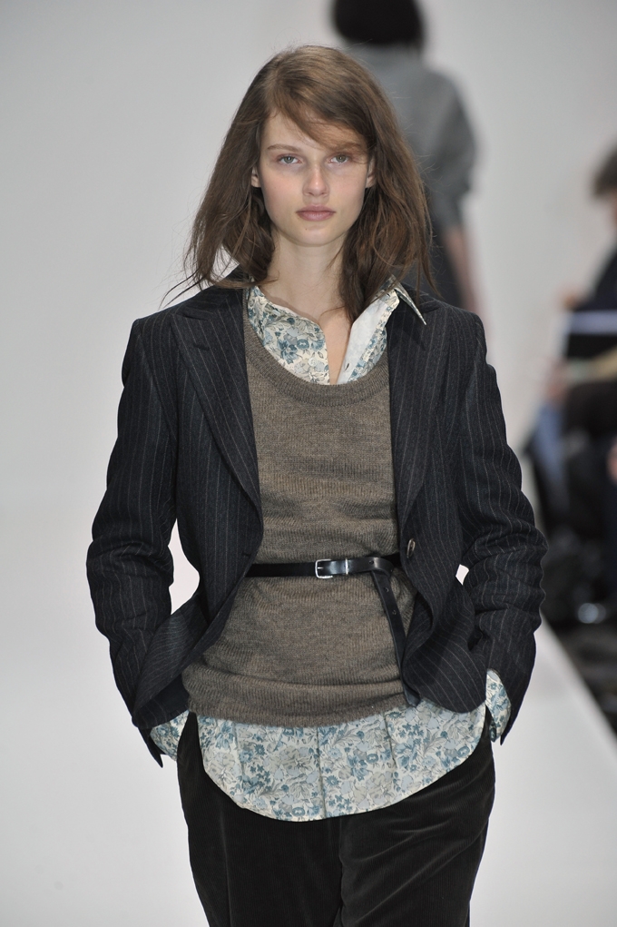 Margaret_Howell_AW10-1.jpg