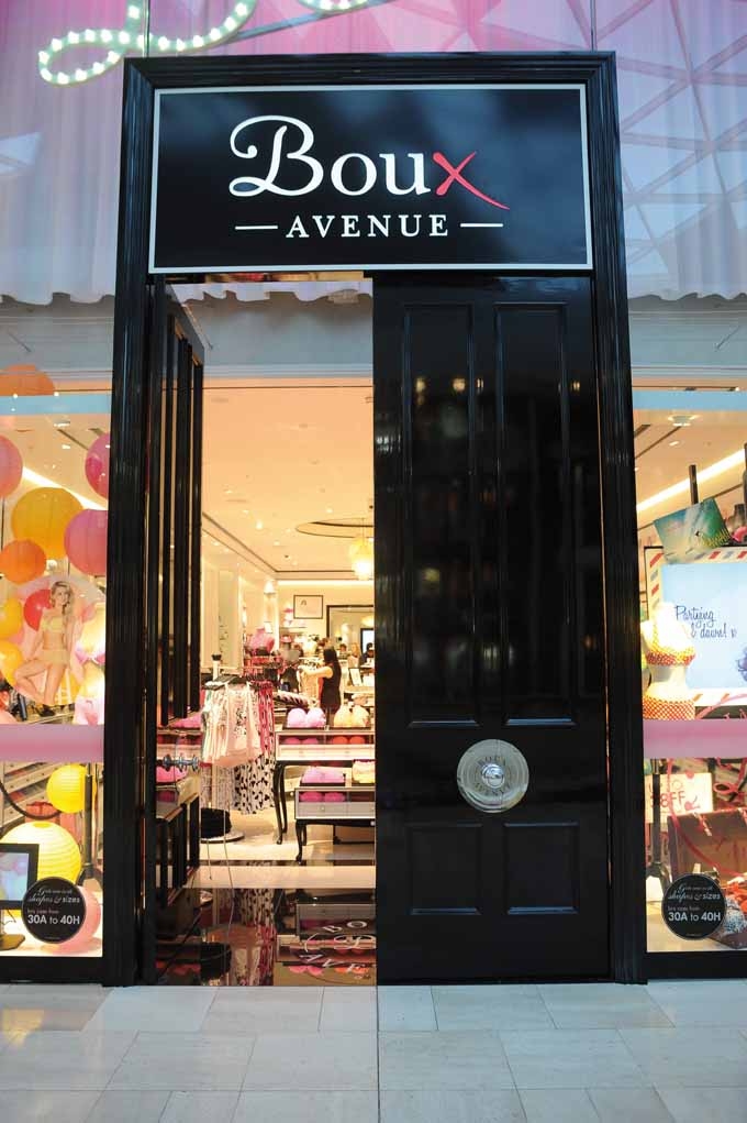 Boux Avenue, Westfield London