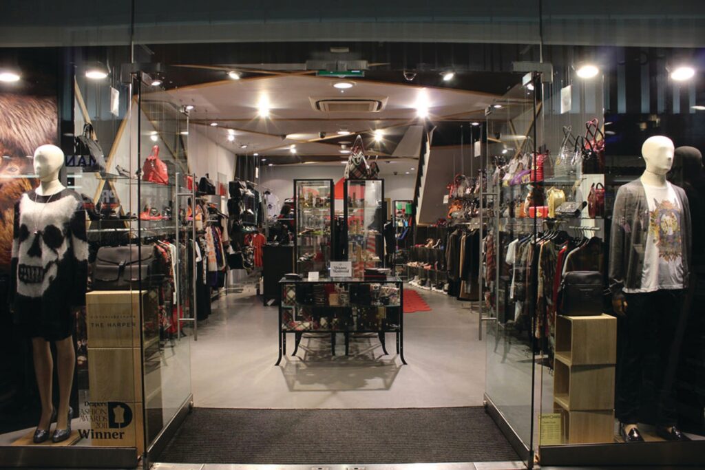 047. Garment Quarter