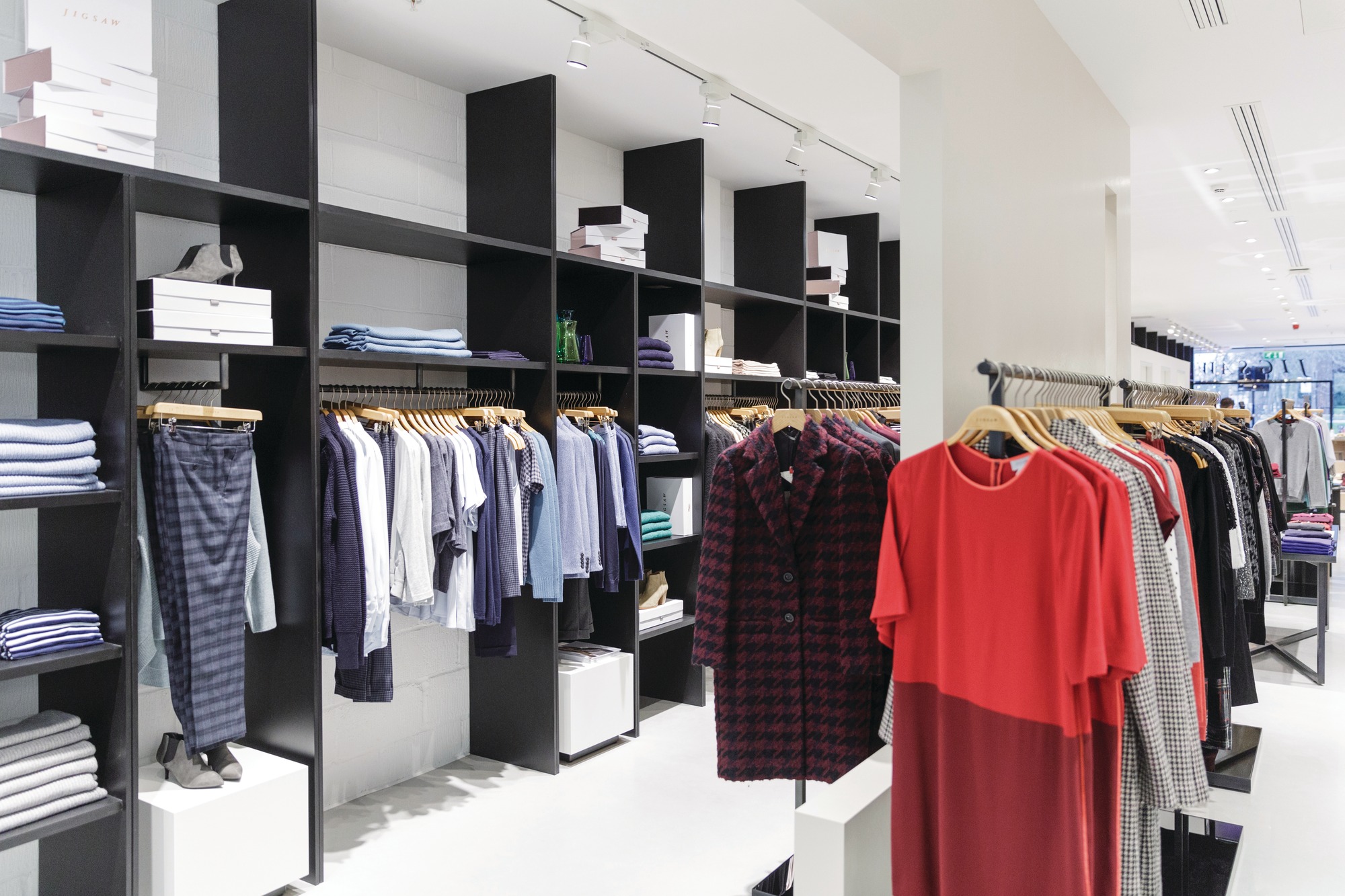 Jigsaw sales top £100m in record results