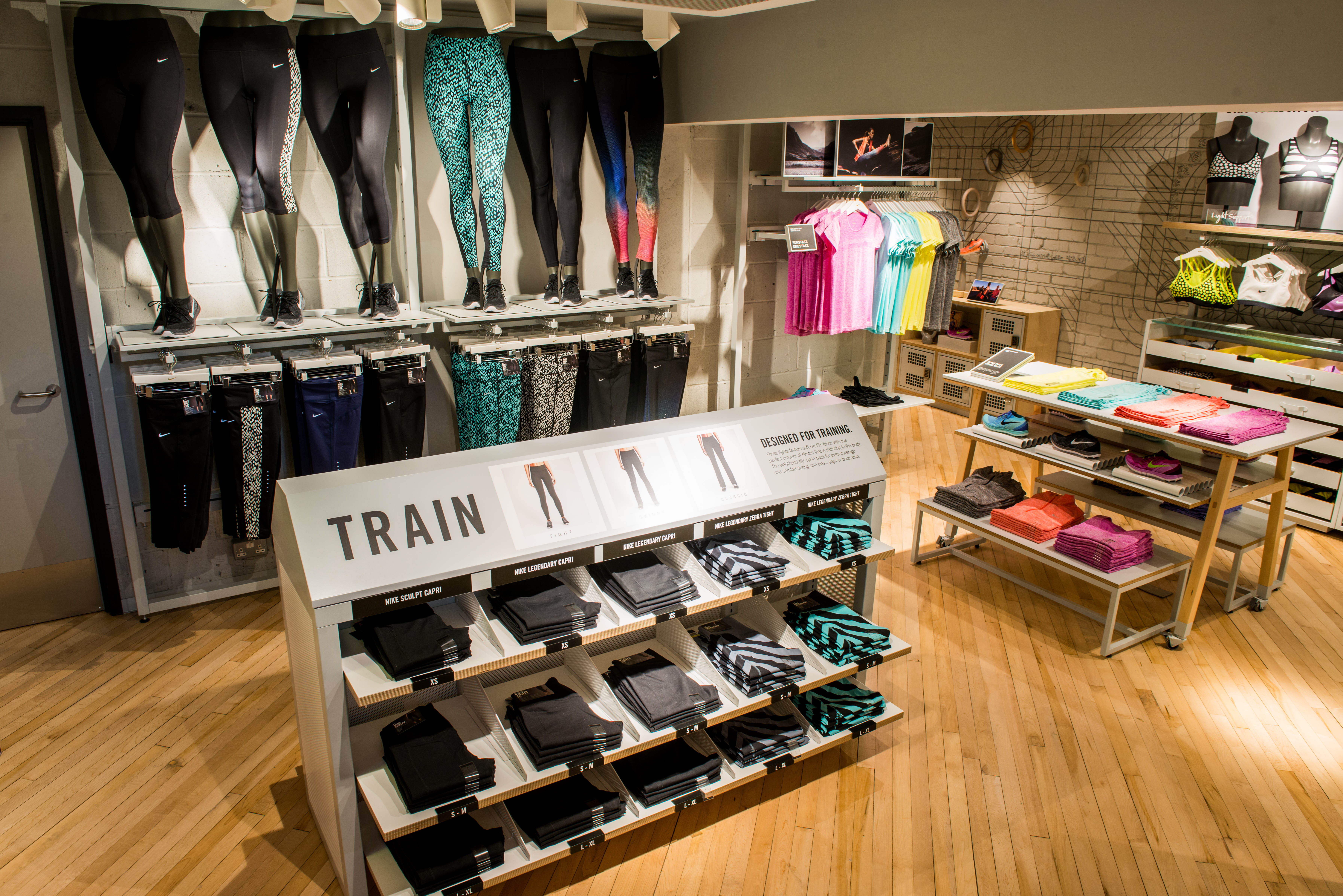 best place to buy nike apparel