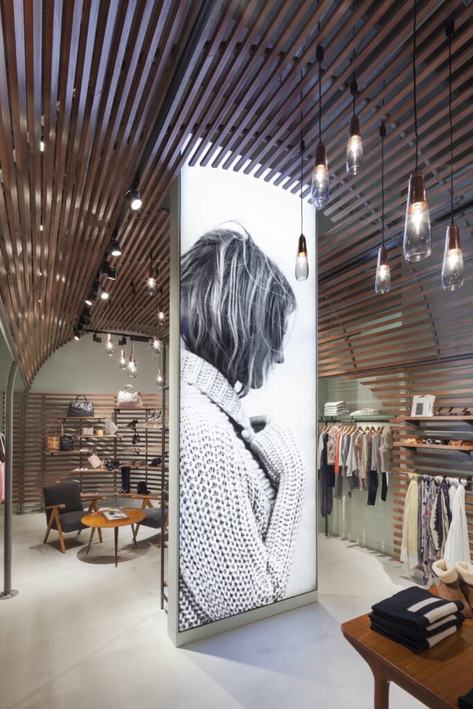 Image gallery Jigsaw's Westfield London store