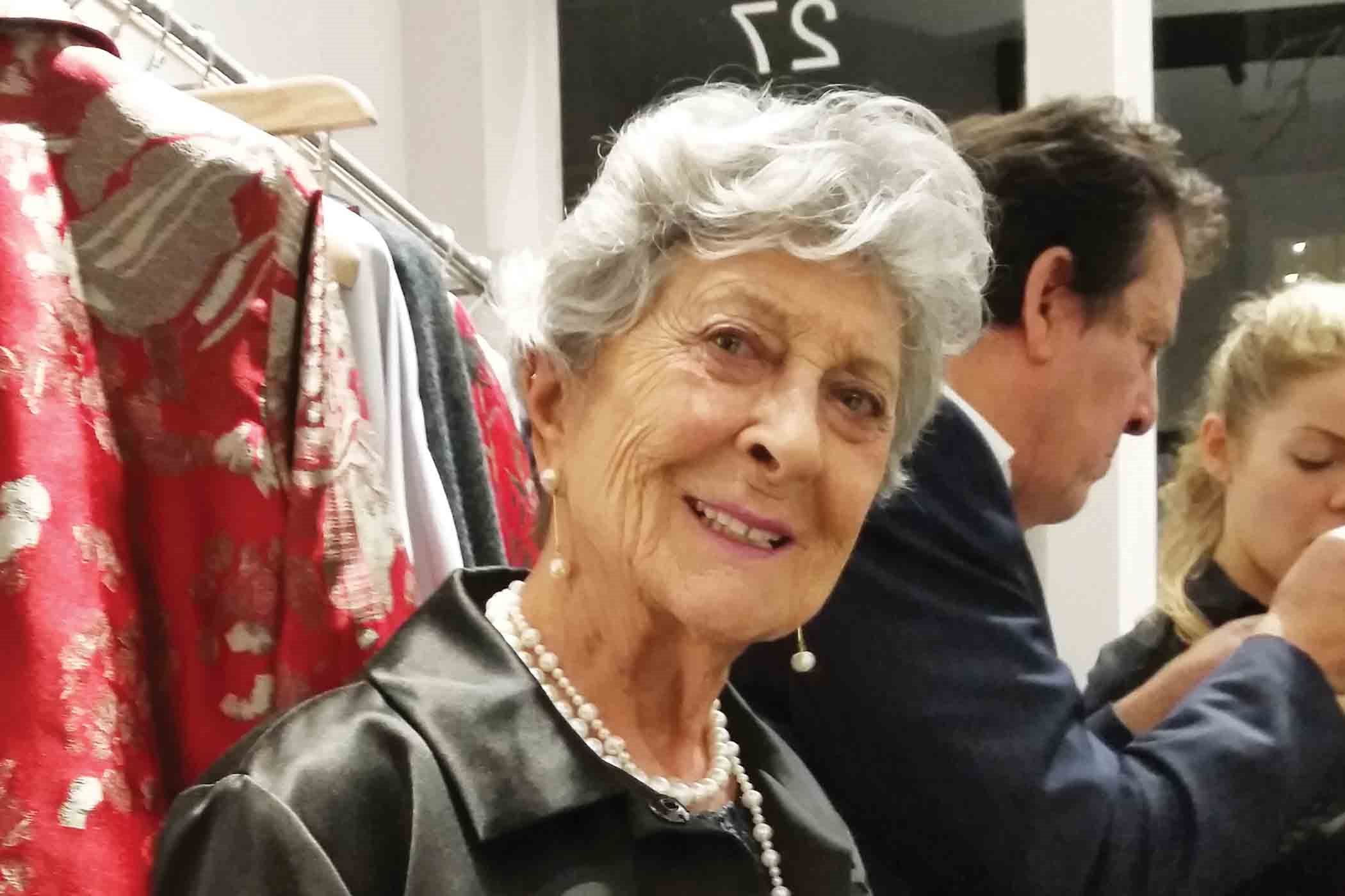 Tributes paid to retail pioneer Mrs B