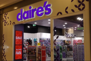 claires