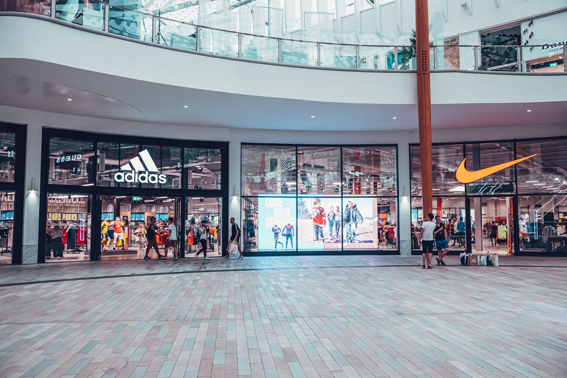 adidas nike outlet online