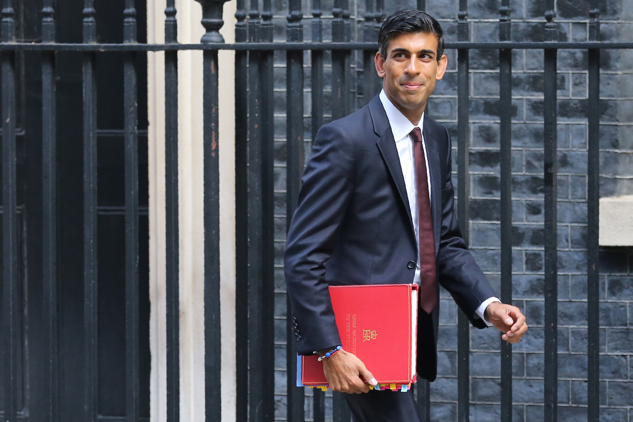Government unveils new 'bounce back' loans