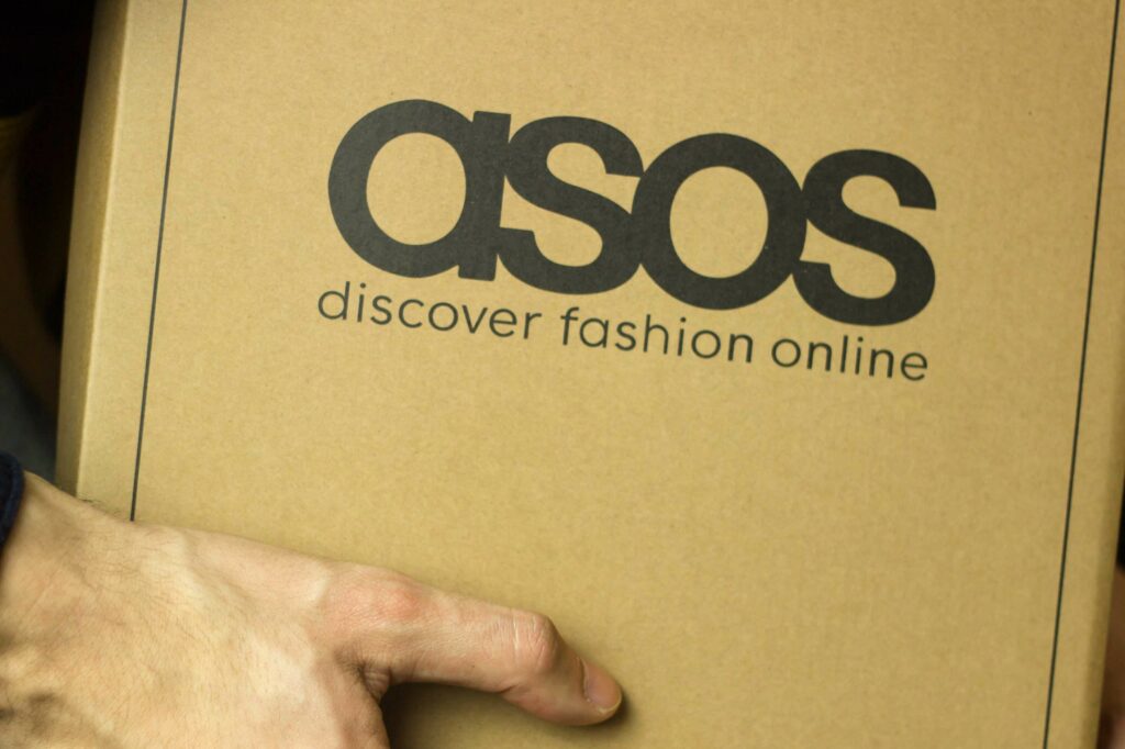Asos defends warehouse hygiene
