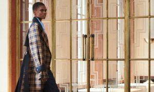 Victoria Beckham chair departs