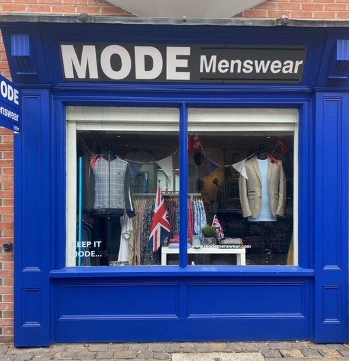 Gallery The best Platinum Jubilee shop window displays