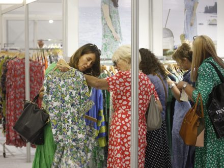 Brisk business at biggest-ever Harrogate Fashion Week - Vimarsana News
