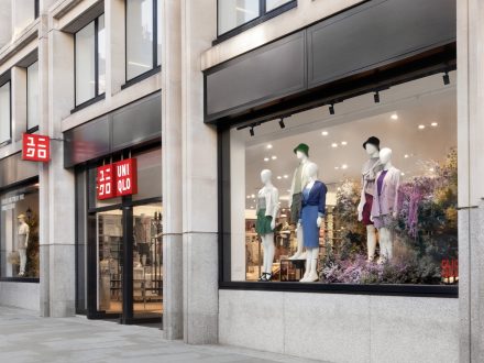 Uniqlo-Covent-Garden-entrance-3x2-1-440x330.jpg