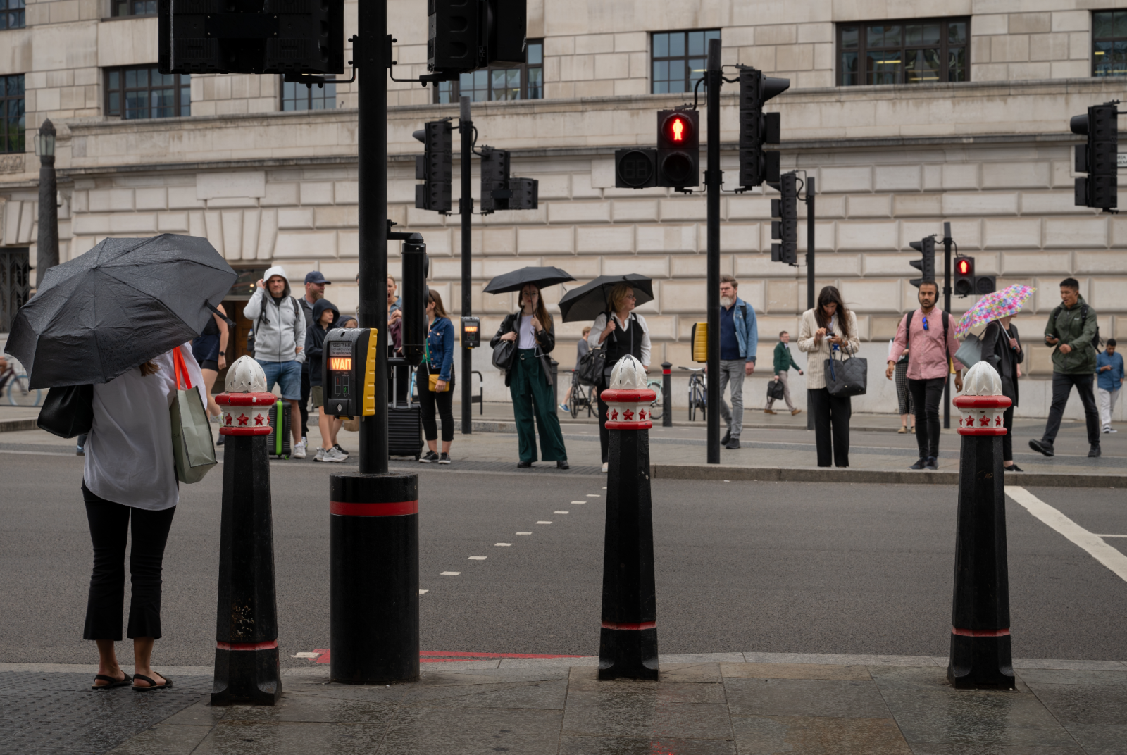 Modest Weather July sees modest footfall increase despite bad weather
