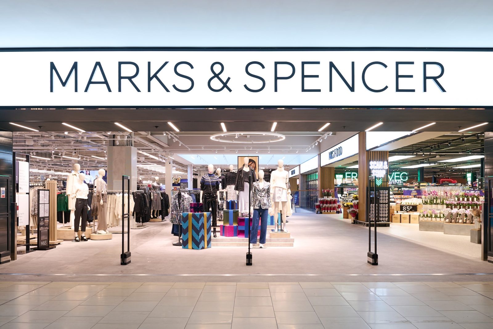 M&S opens revamped store at Lakeside