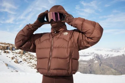 Skims-x-The-North-Face-2-492x328.webp