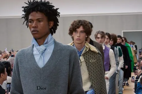 DIOR-MENS-SUMMER-26_FINALE-BY-ADRIEN-DIRAND-1-492x328.webp