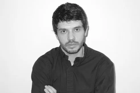 Esh-Aaron-Headshot-492x328.webp