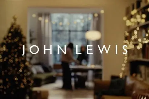John-Lewis-Christmas-Advert-2025-extra-2-492x328.webp