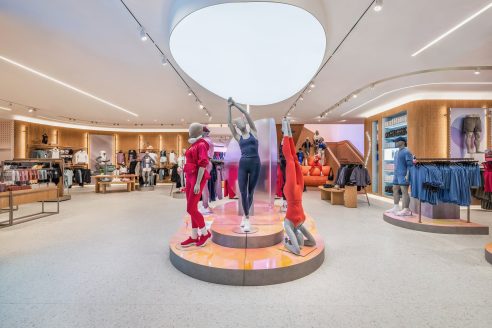 Lululemon Regent Street flagship store in London_interior