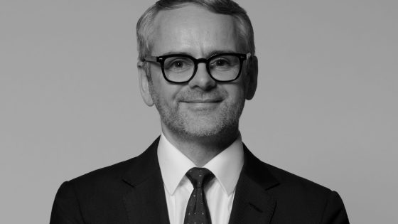 Jimmy Choo переманивает CFO из Dunhill