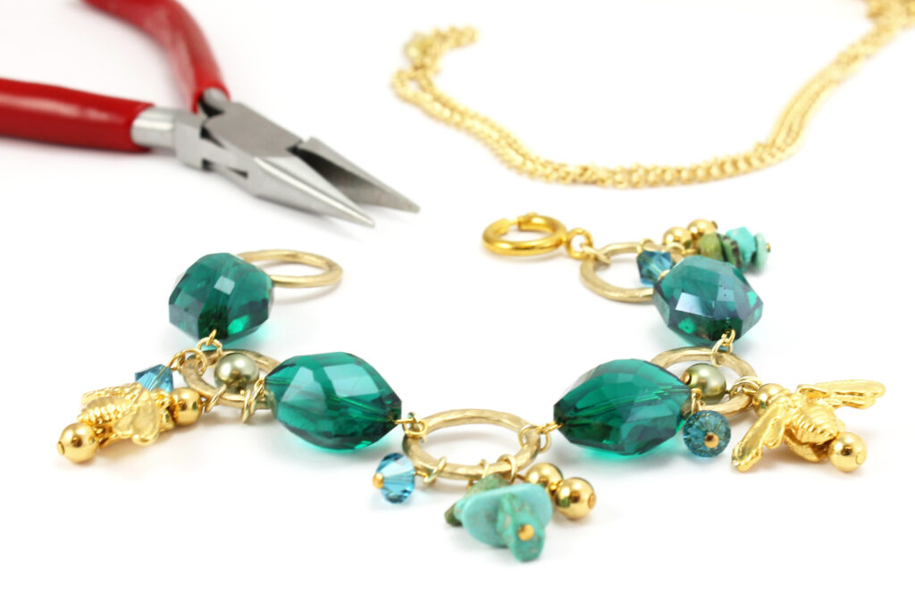 London Jewellery School offers new online courses Retail Jeweller