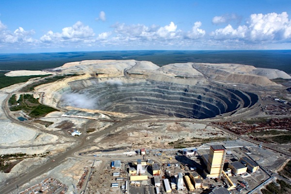 Alrosa becomes certified member of the RJC | Retail Jeweller