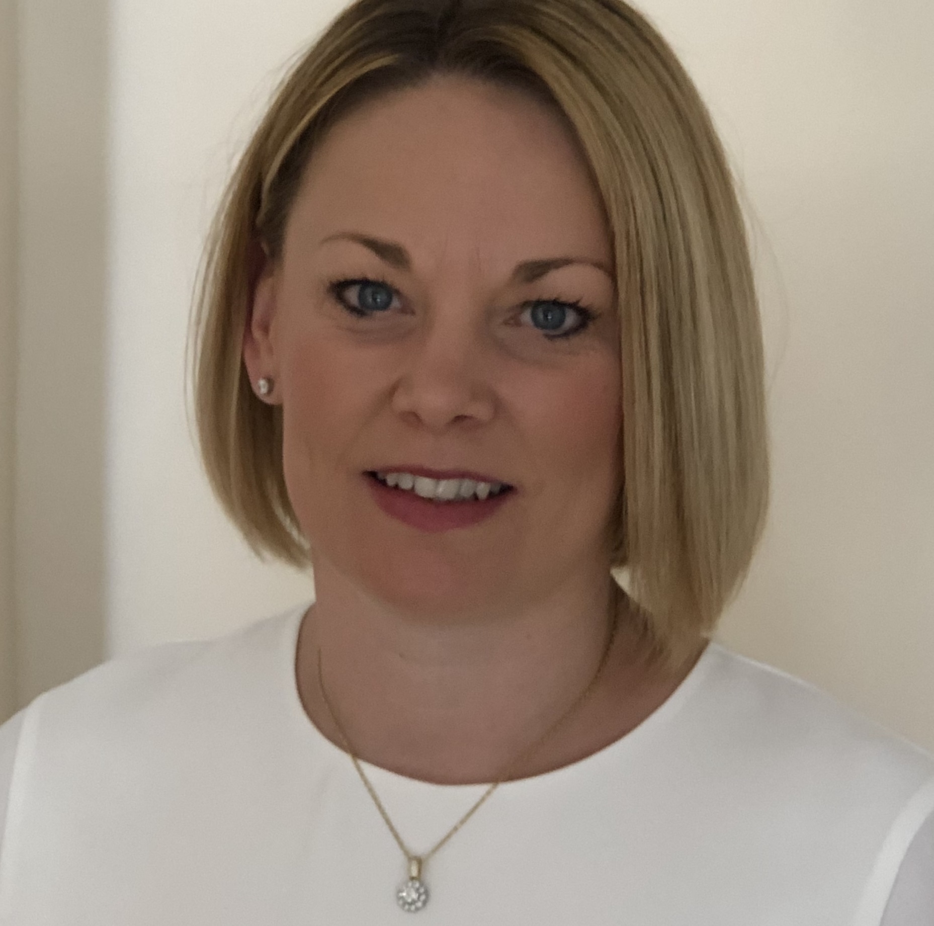 Gemma Wren: Fighting Back Against Online Hatred - sgr681d