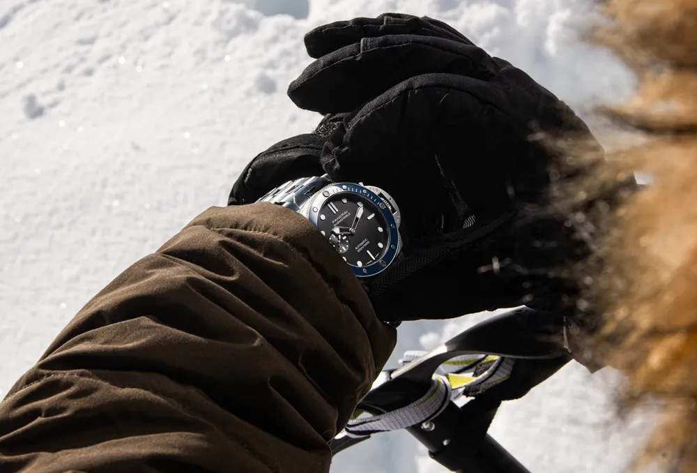 Panerai debuts first 44mm Submersible with metal bracelet