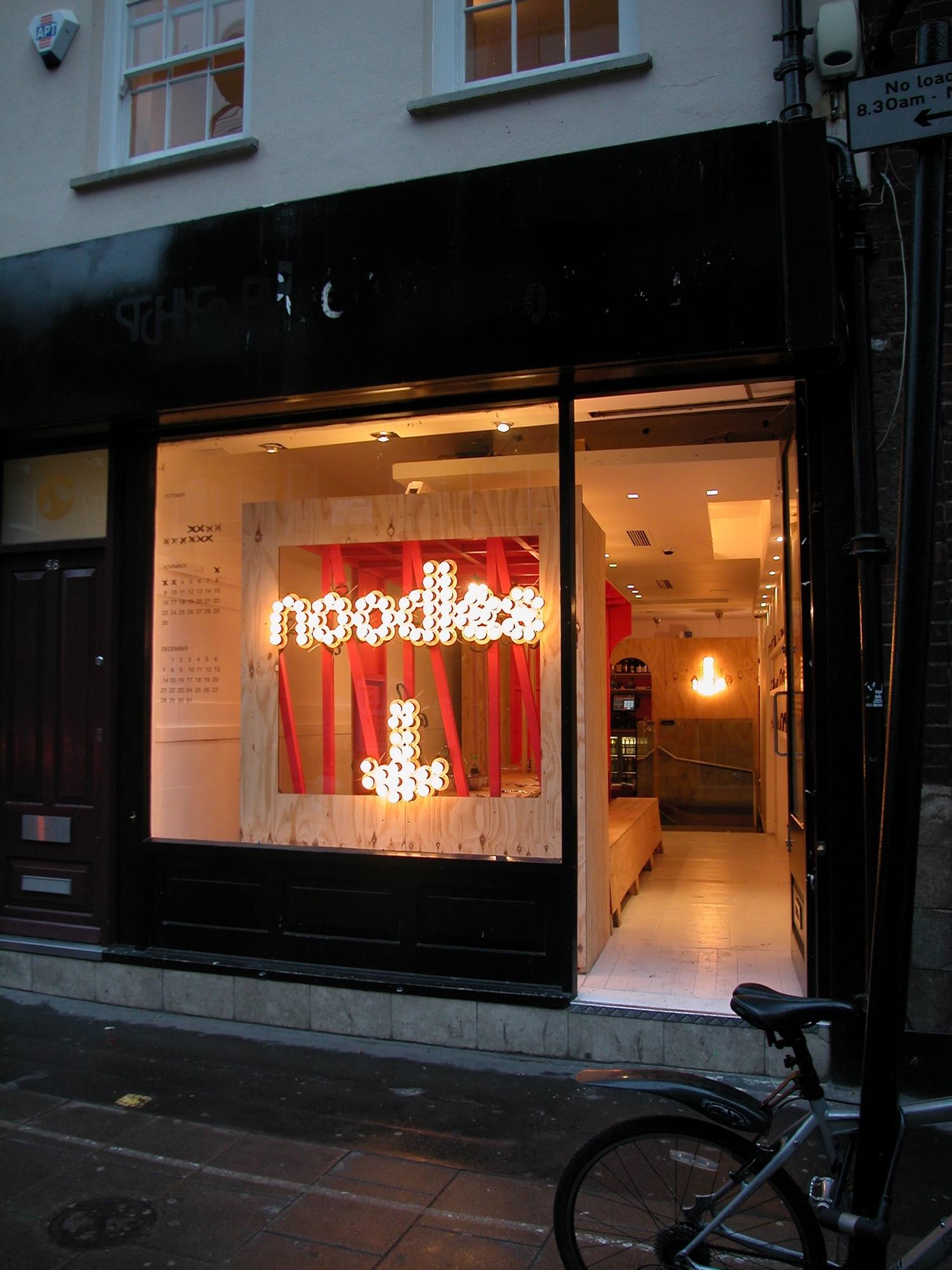 Noodles, Soho, London by Gundry & Ducker Architecture