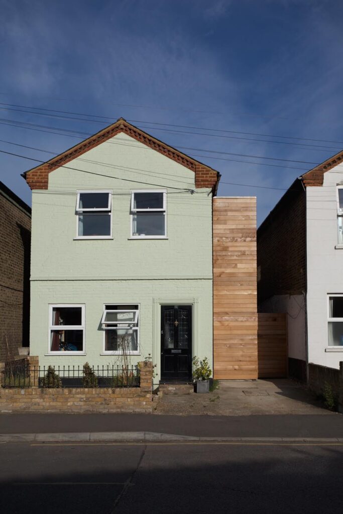 Elm Road, Kingston by Waind Gohil Architects
