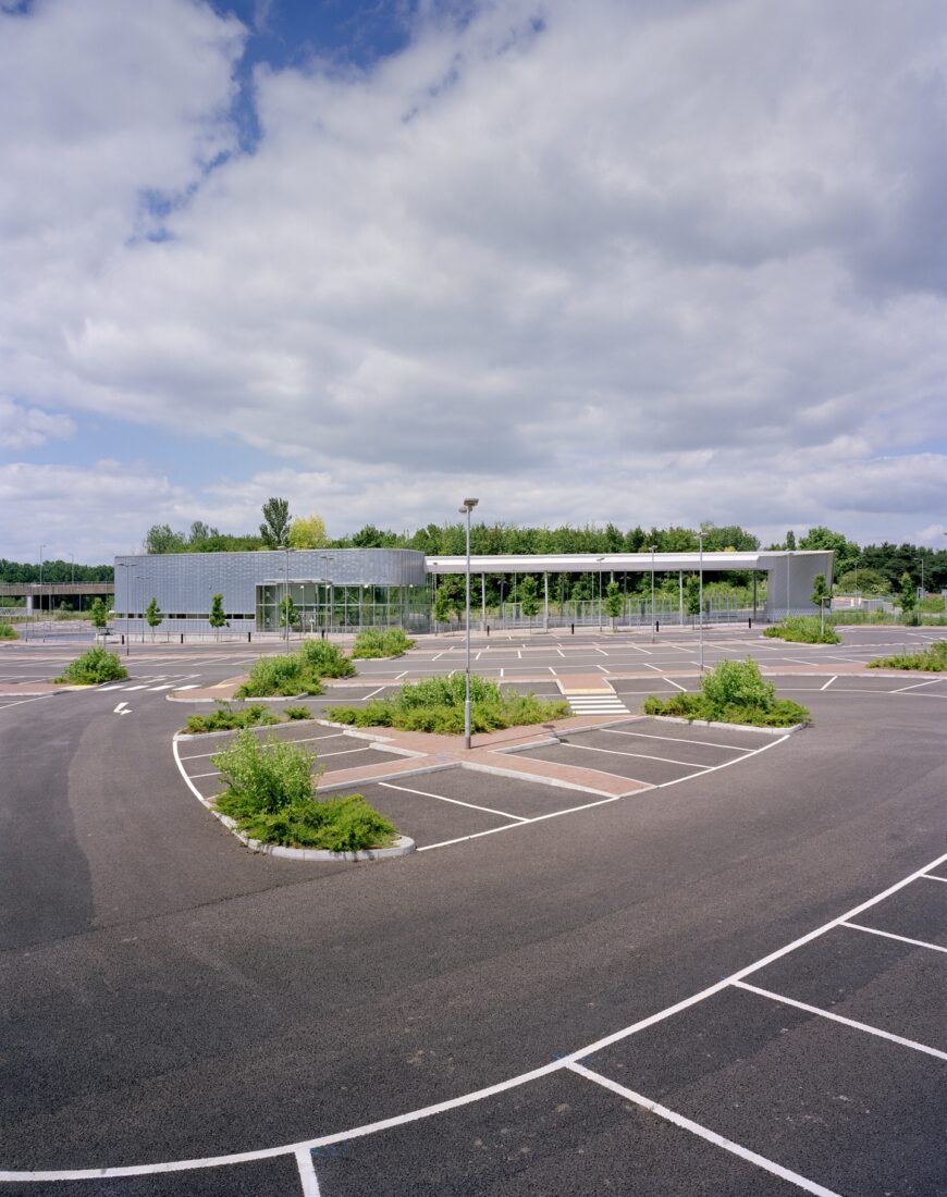 D5 Architects completes Milton Keynes coach station