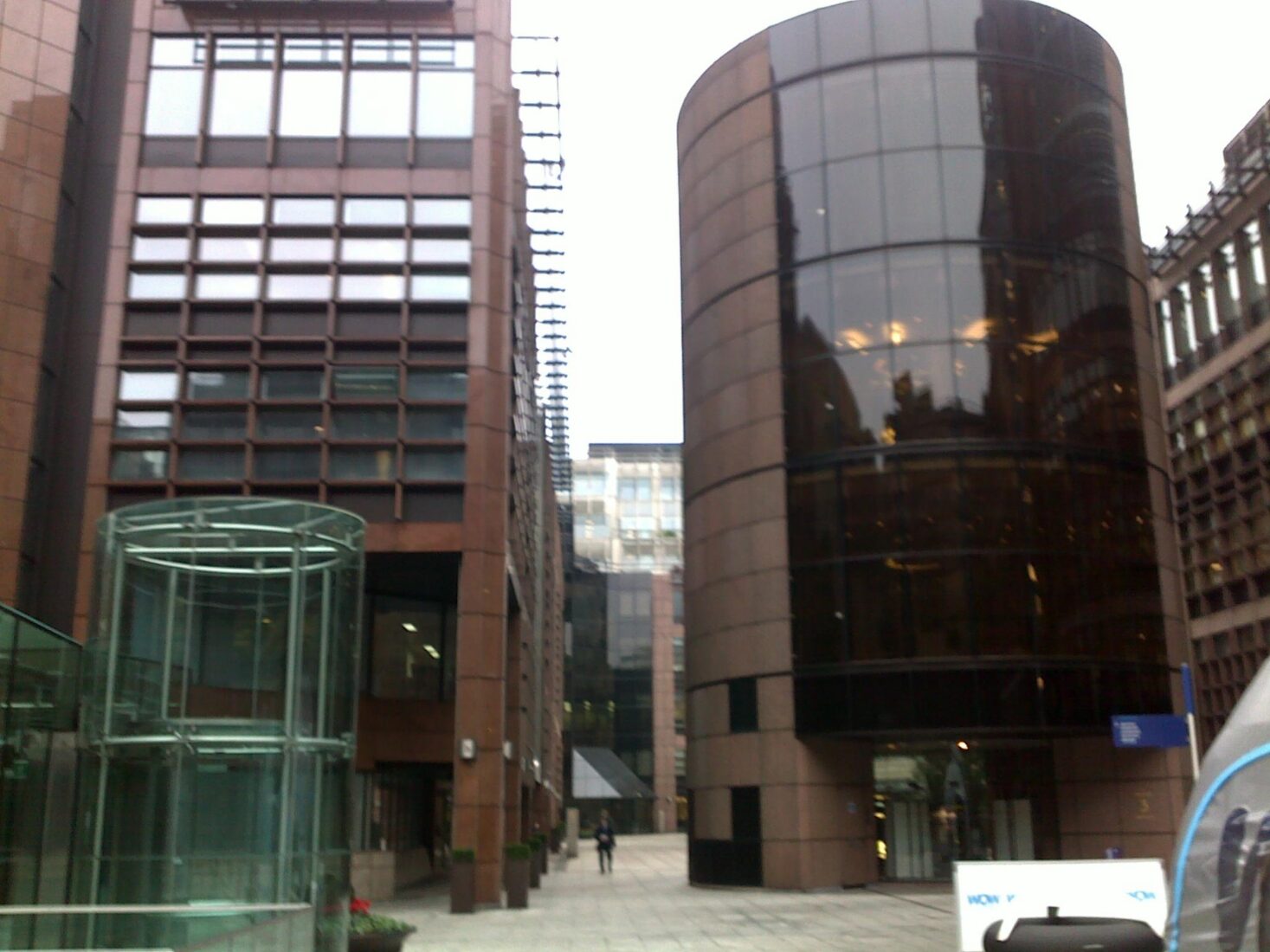 English Heritage recommends Broadgate for Grade II* listing