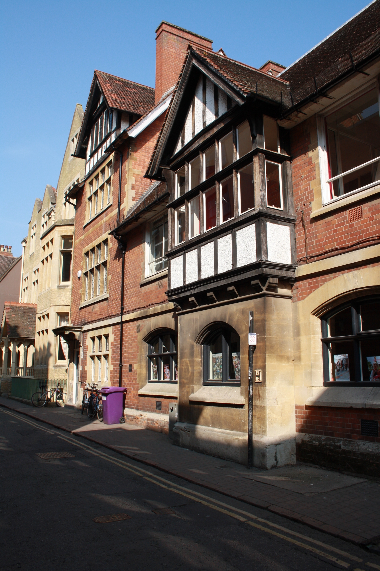 Purcell Miller Tritton wins Oxford Story contest