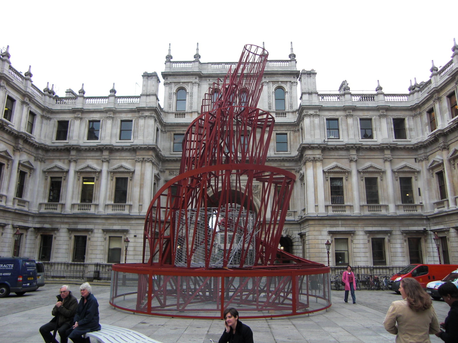 RA unveils Tatlin's tower