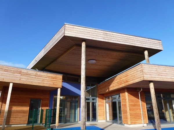 Architype unwraps timber-clad Caerphilly primary school