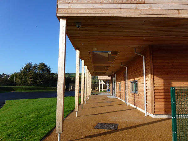 Architype unwraps timber-clad Caerphilly primary school