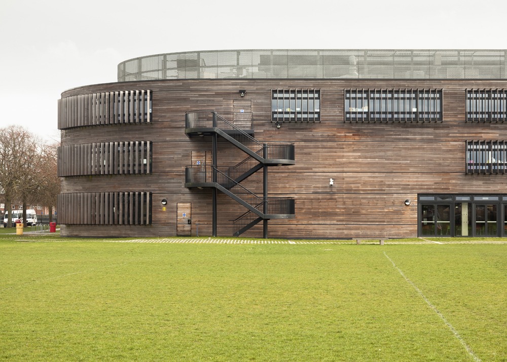 Learning lessons Langley Academy by Foster + Partners