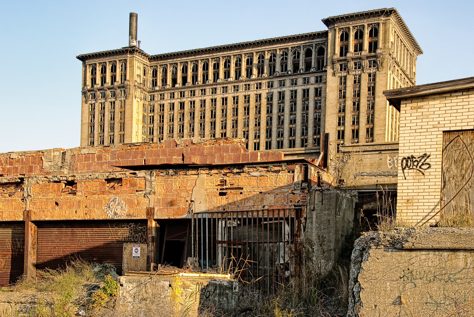 Jackie abandoned building