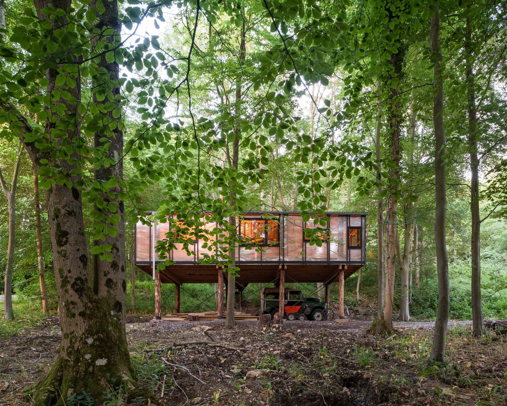 In The Forest The House That 15k Built