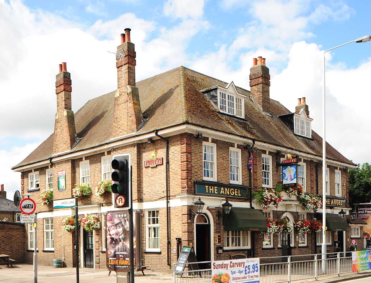 Historic England lists 21 inter-war pubs