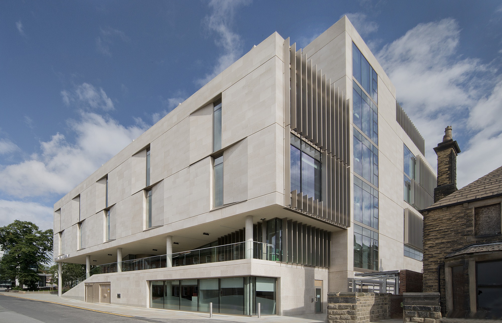 ADP takes wraps off £16m University of Leeds library
