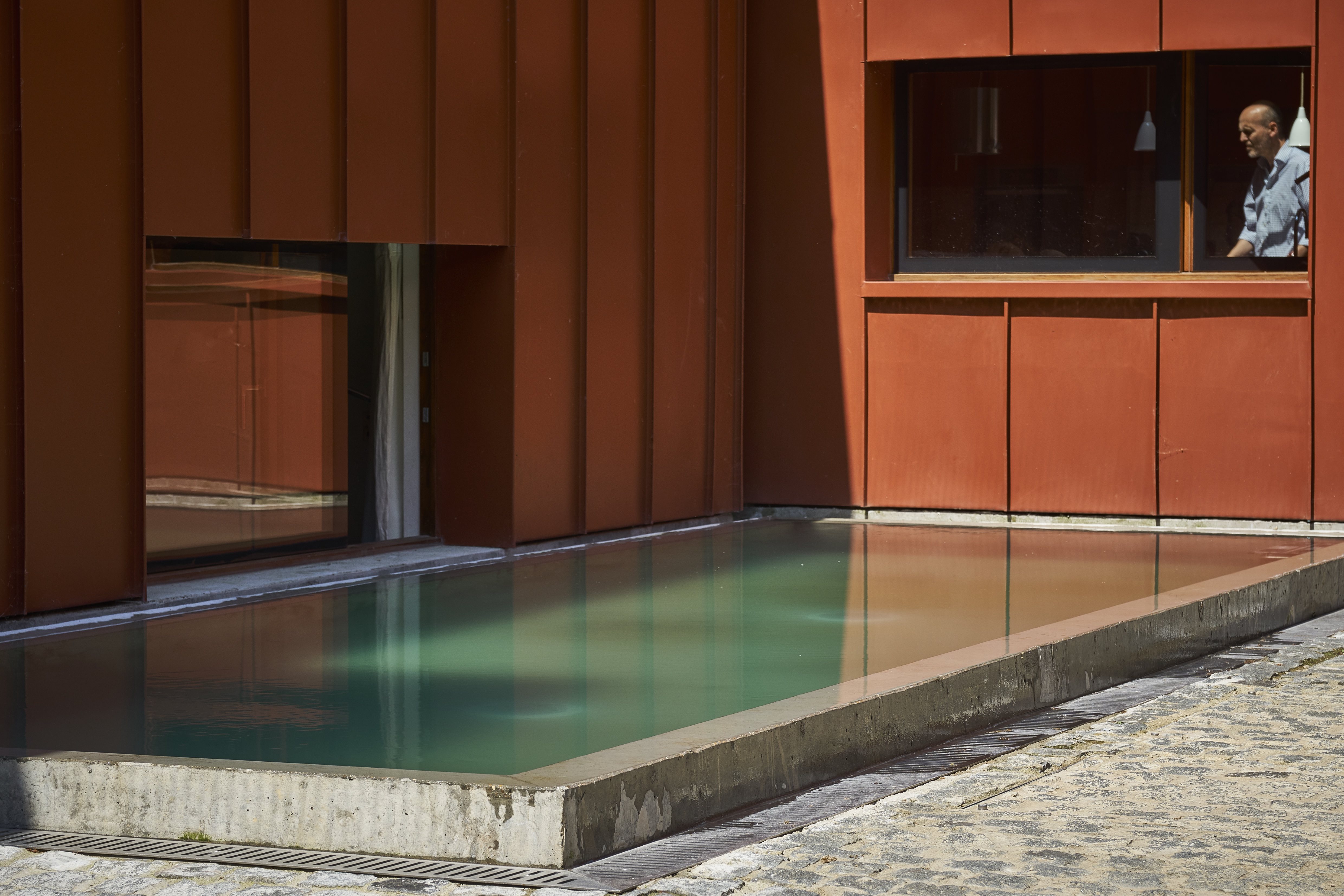 Stephen Lawrence Prize Tin House by Henning Stummel Architects