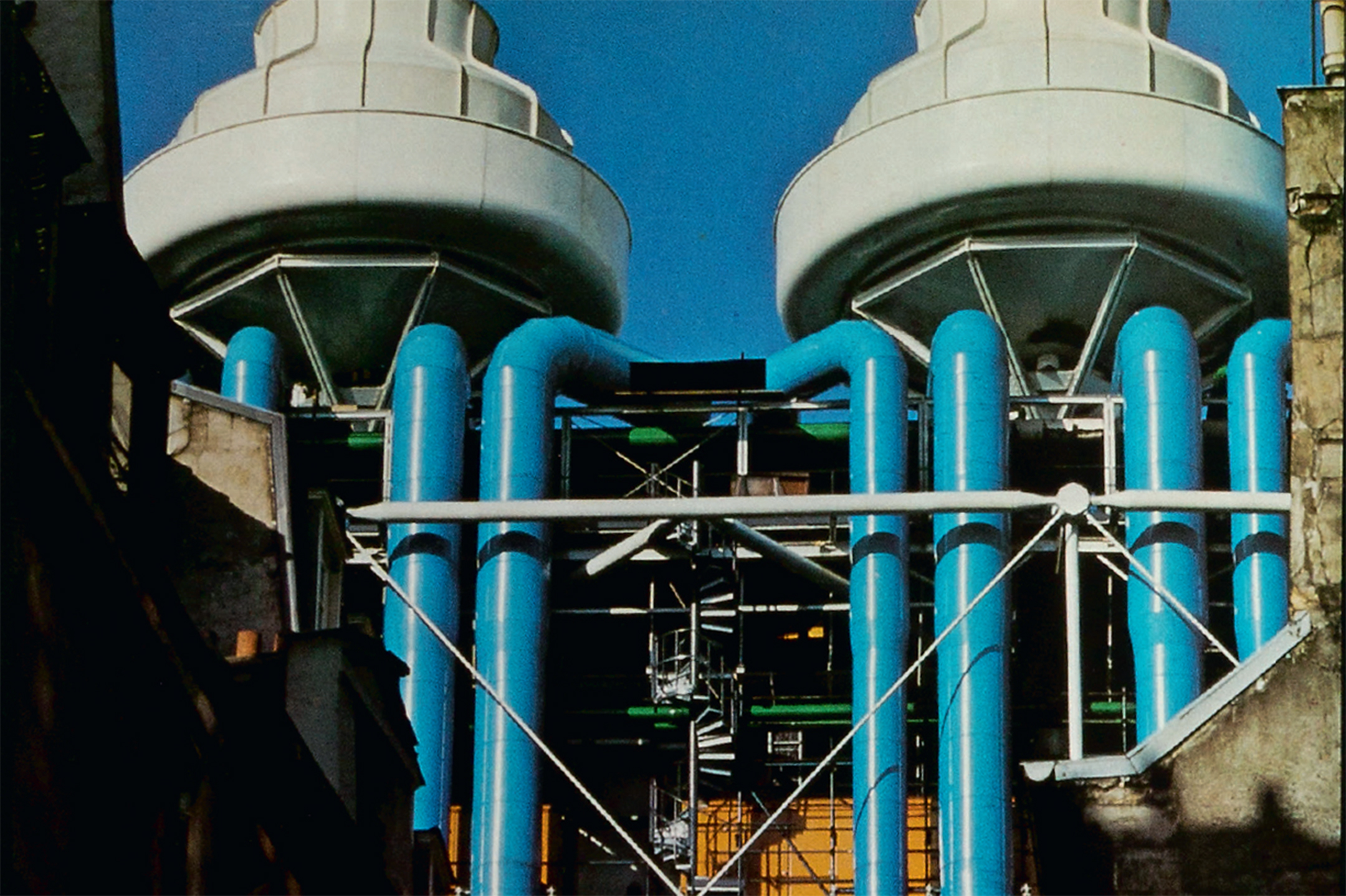 Archive: 'Pompidou cannot be perceived as anything but a monument'