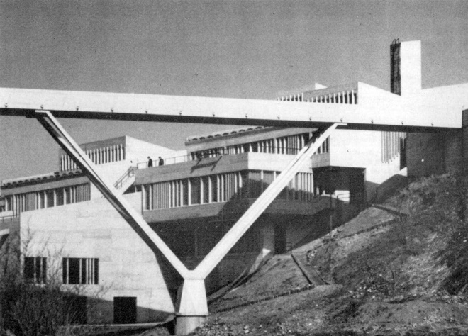 Libeskind urges Durham University to save Dunelm House