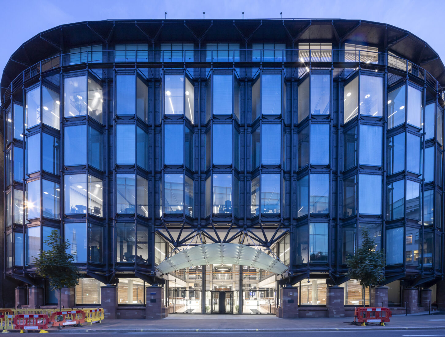 Bracken House refurbished by John Robertson Architects for Financial Times