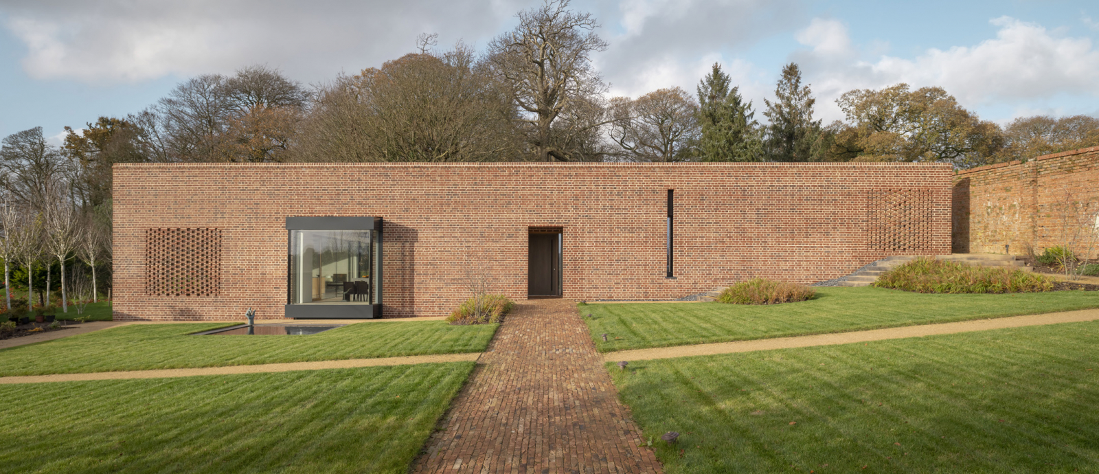 McLean Quinlan creates Devon Passivhaus home under Para 79