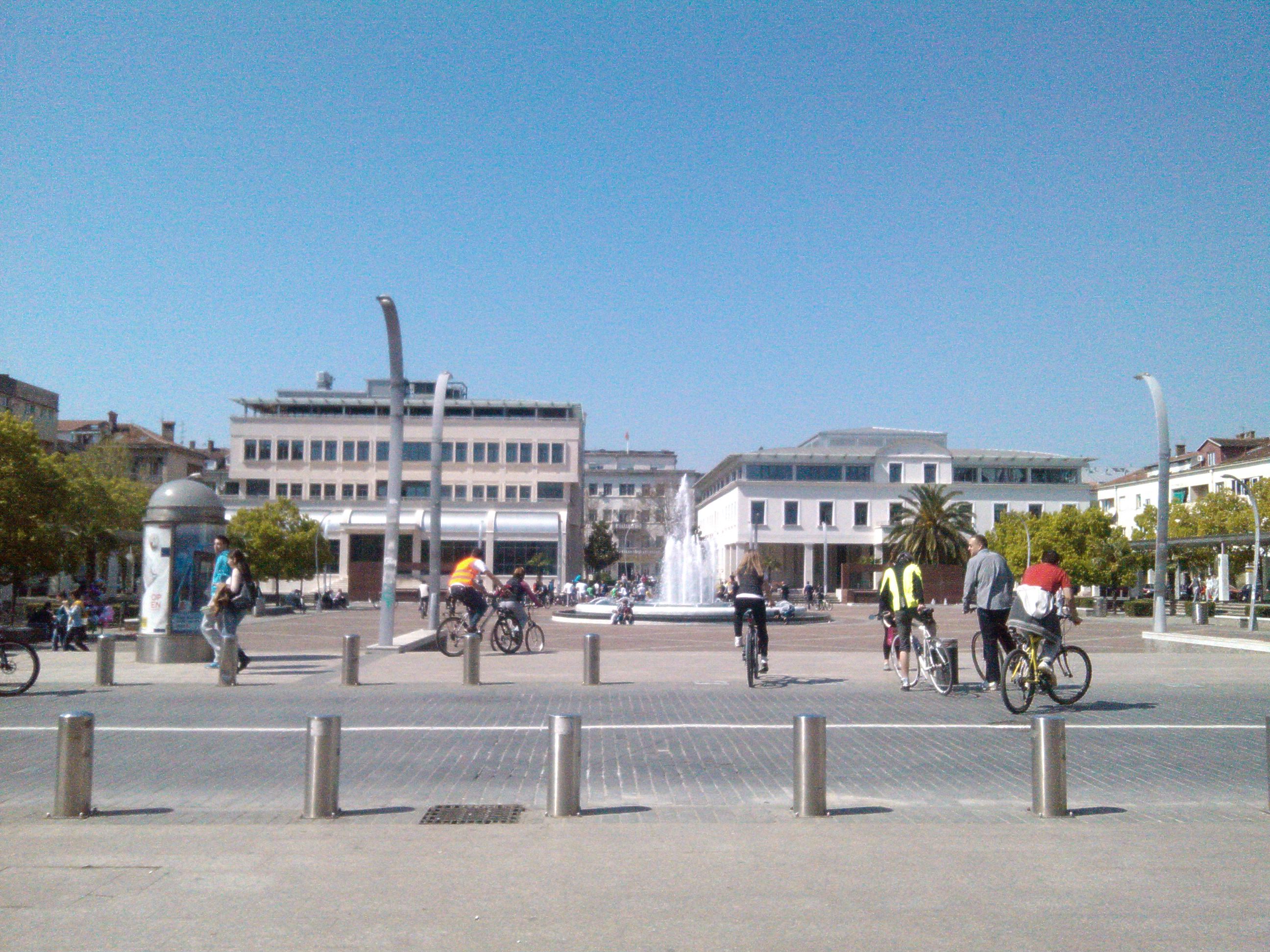independence-square-podgorica