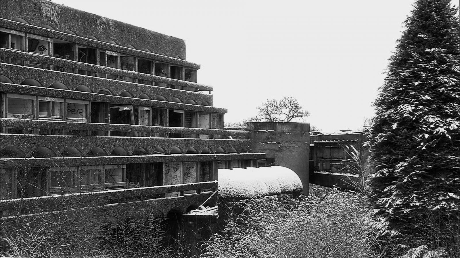 Cardross exclusive design team revealed for St Peter’s resurrection