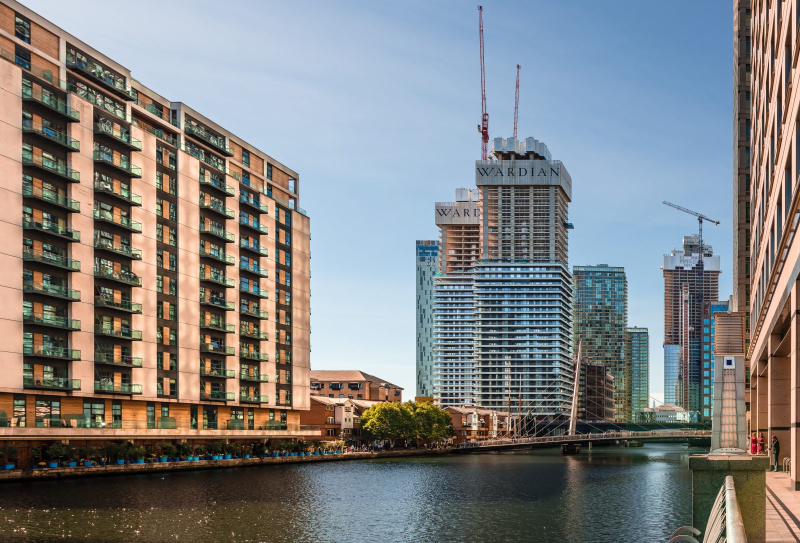 Maccreanor Lavington behind plans for supertall Canary Wharf tower